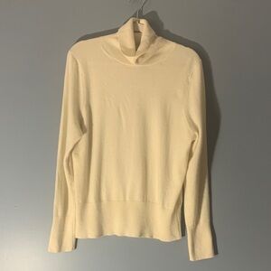 Banana Republic Cream Ivory 💯 % Cashmere Cowl Neck Sweater Size XL Like New